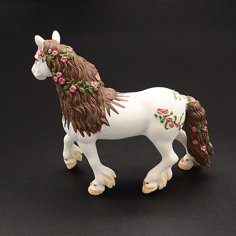 Clydesdale Hanoverian Quatema  - đánh giá và giá Kids First Education